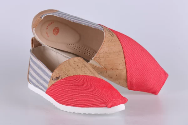 Najha Fashion red slip-on espadrilles with anatomic insoles and organic cotton lining for sustainable luxury comfort.